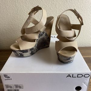 Aldo Dagraca Heels Beige Faux Snakeskin Wedge Pumps EU 36 US 5.5 MSRP $120 Heel